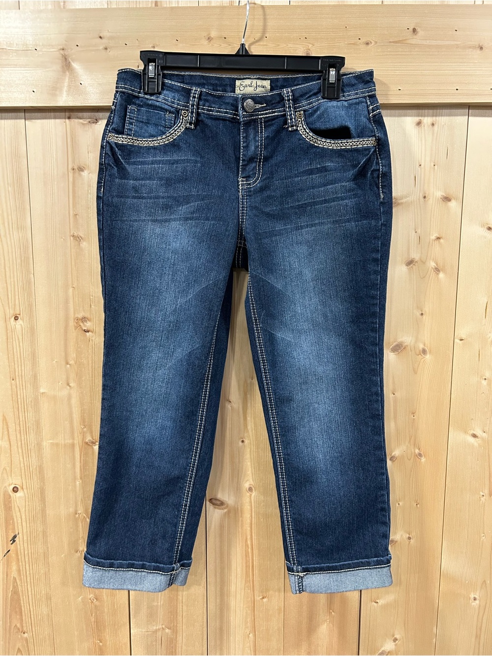 Earl Jean Medium Wash Embellished Denim Capris, Sz 6. McBling, Y2K, Western